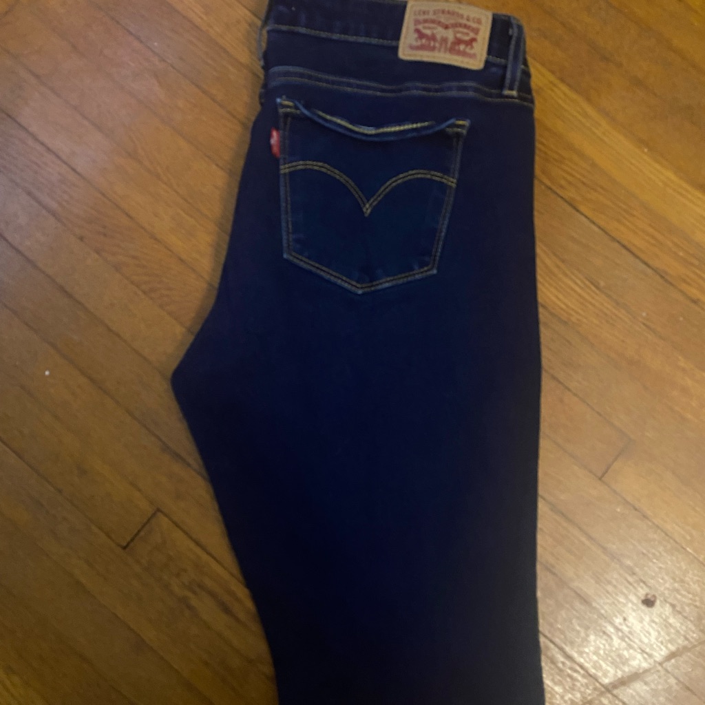 Levi 711 Skinny